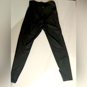 Green Brand New Leggins